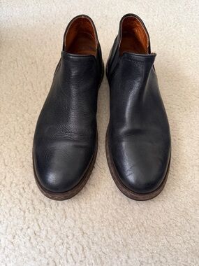 John Varvatos Black Leather Chukka Boots